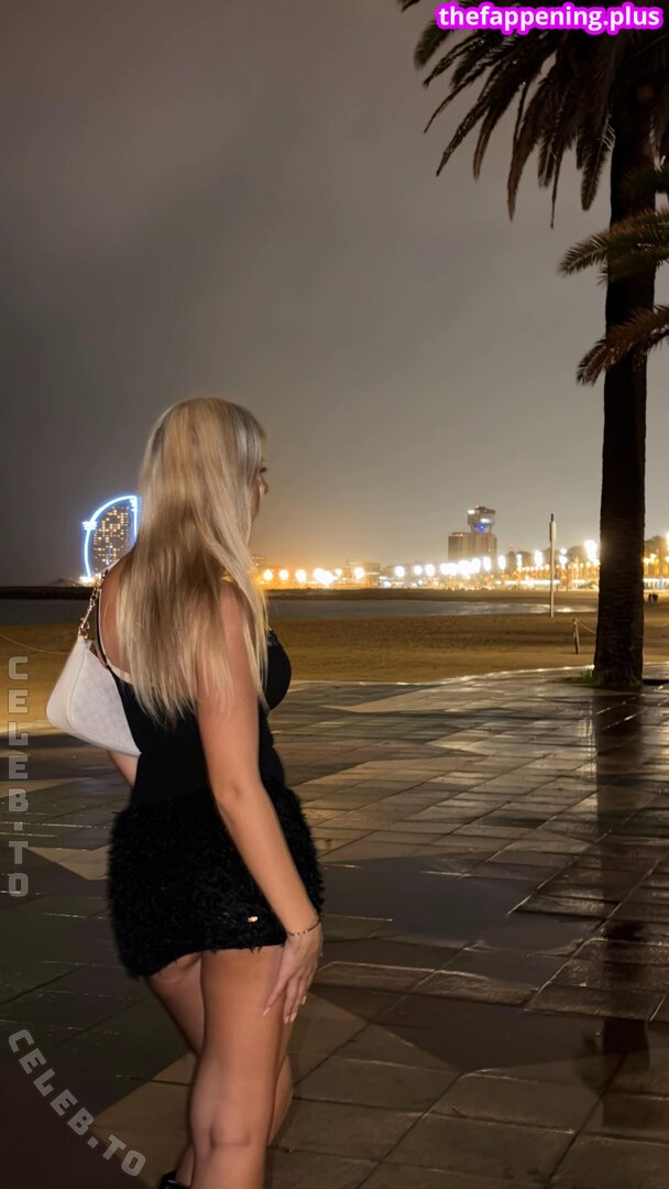 02.queenice / 18queenjce Fotografie OnlyFans Dezbrăcată #45