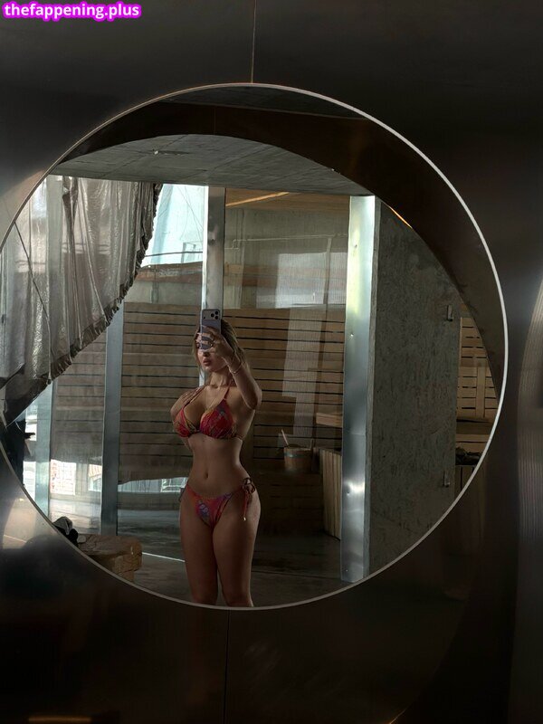 03helenaaa Фото оголеного OnlyFans #3