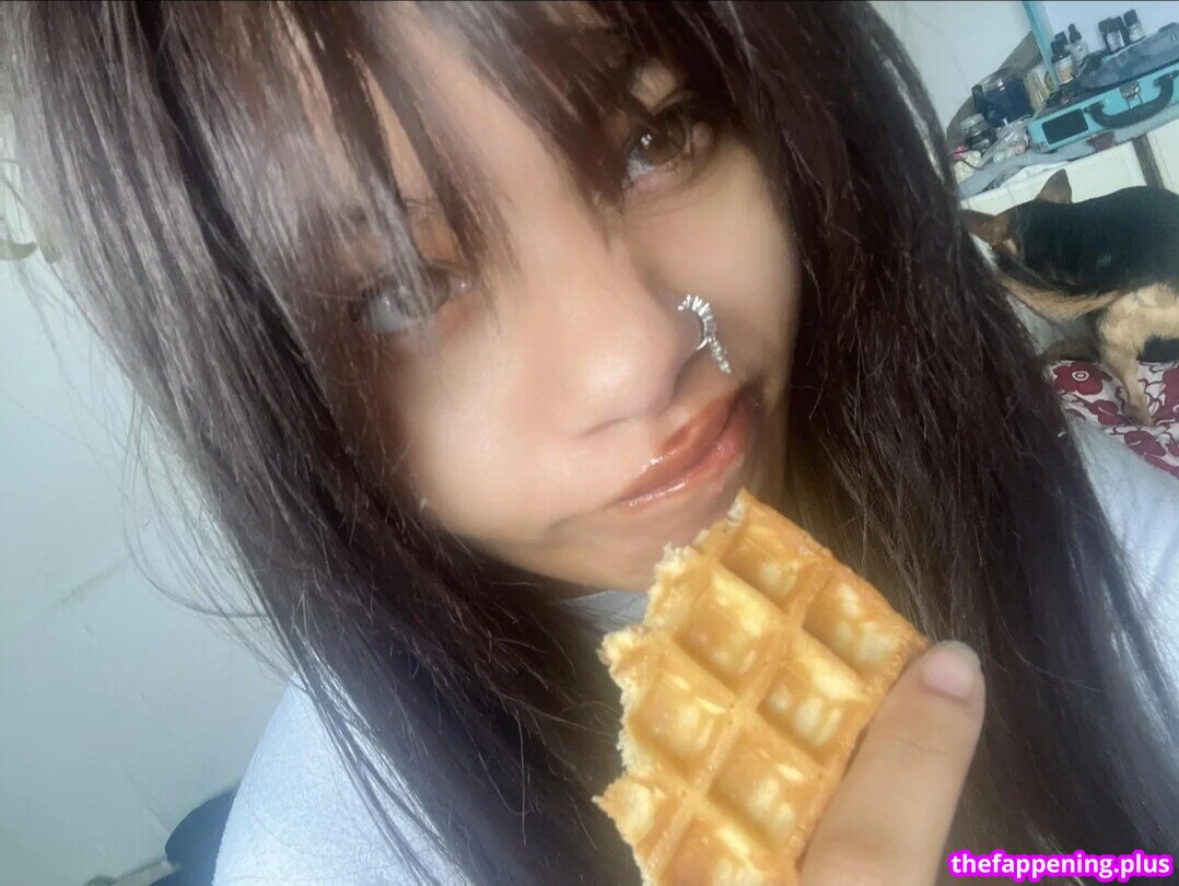 0.5sseraphim / 05Sseraphims Naken OnlyFans Foto #3