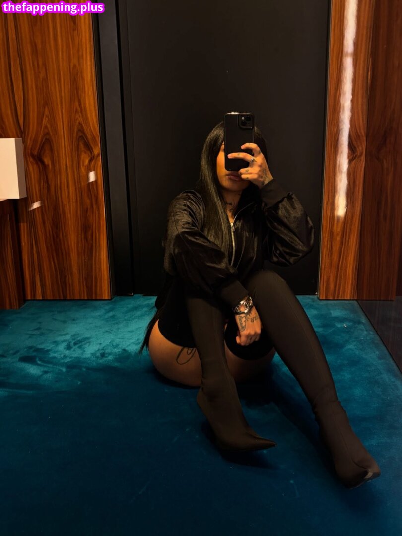 06parisrx / godssfavorite6 / https: Naken OnlyFans Foto #24