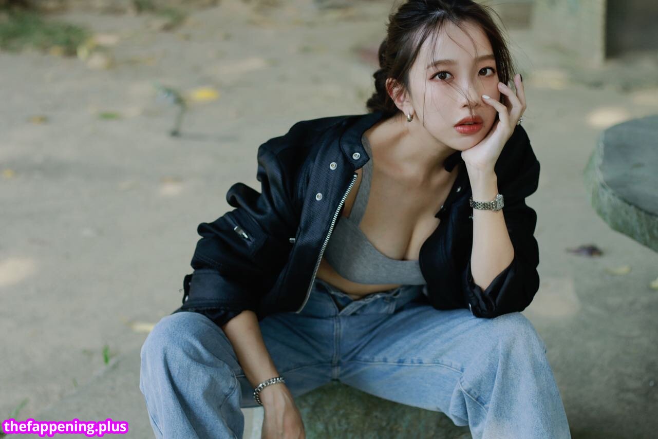 1.ynce_ / 1Ynce / https: Nahá OnlyFans fotografie #95