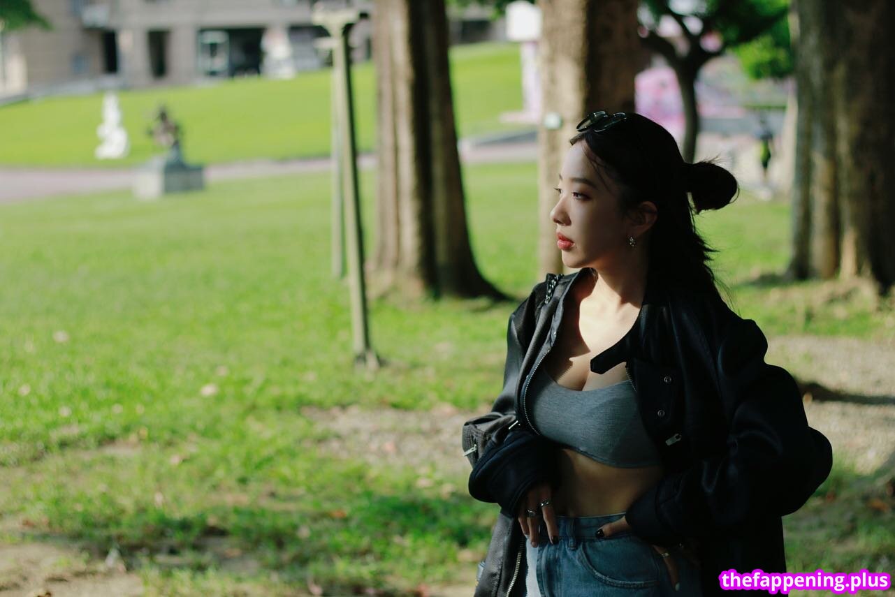 1.ynce_ / 1Ynce / https: 누드 OnlyFans 사진 #99