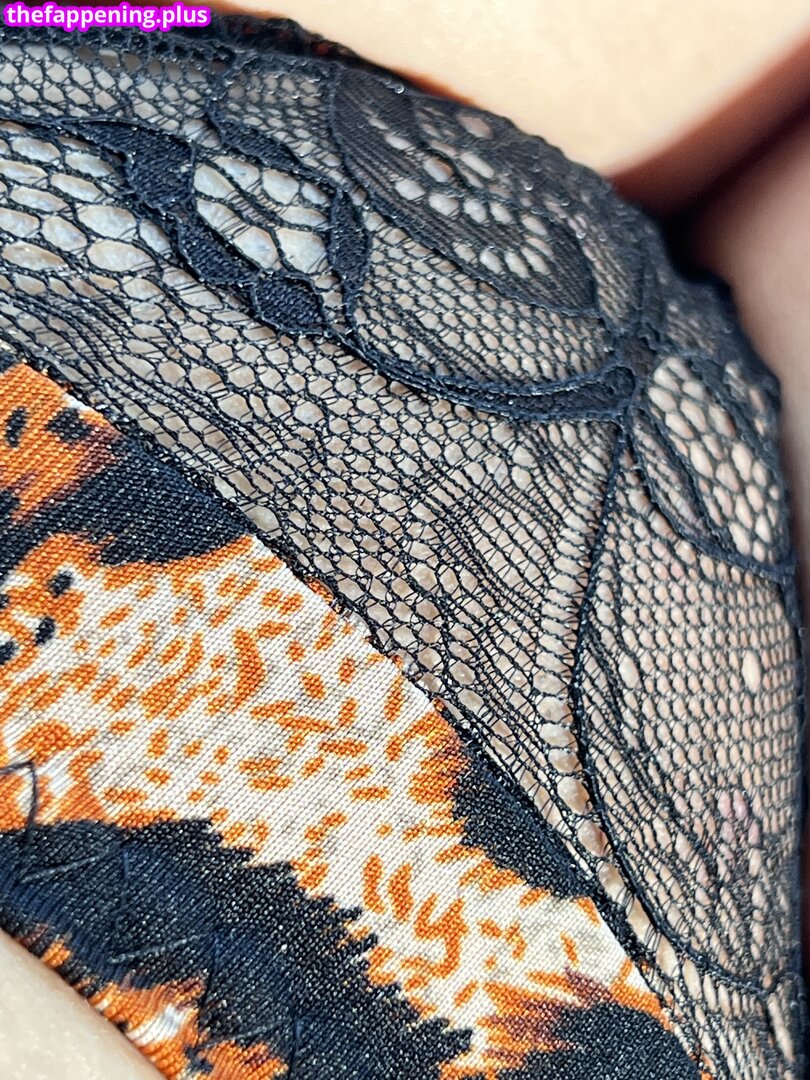 是120斤的小王同学 Fotografie OnlyFans Dezbrăcată #131