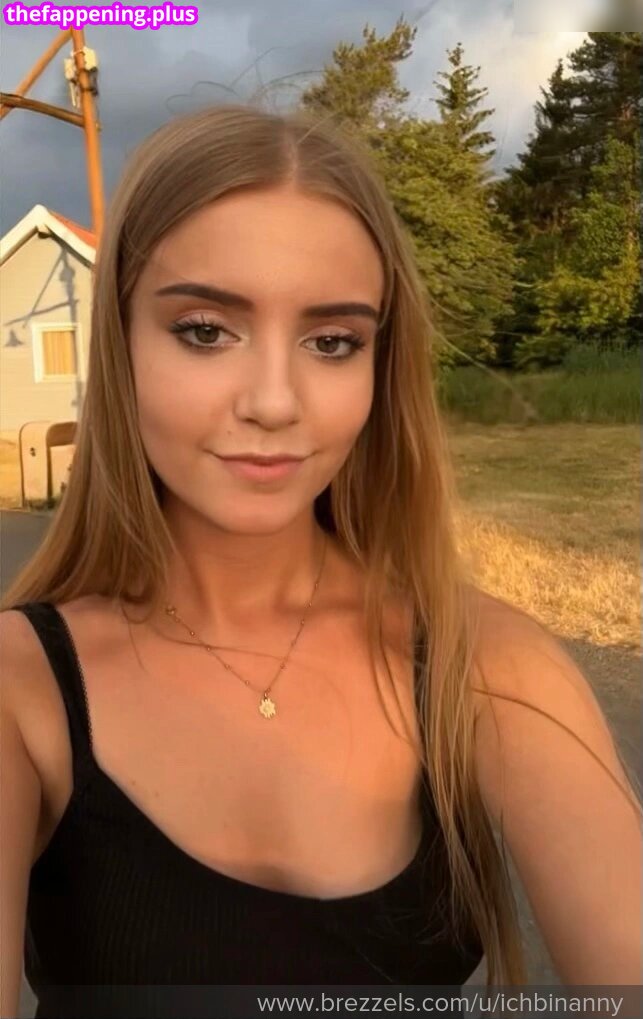 1279 Photo OnlyFans Nu #7