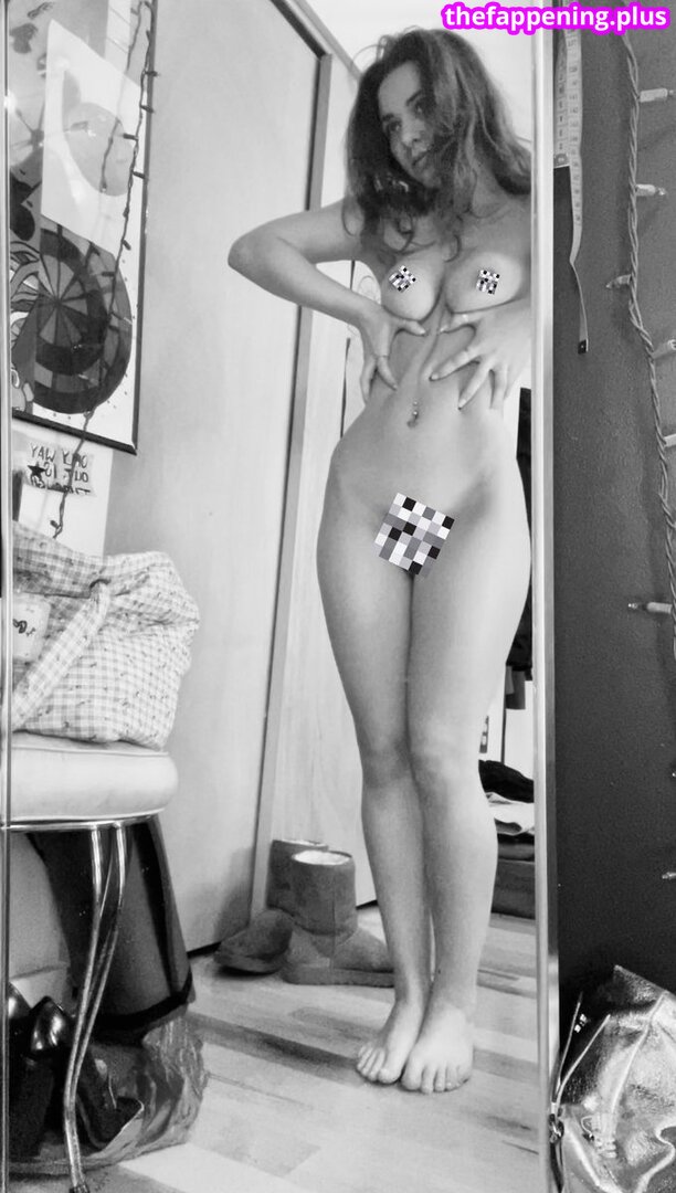 1800.uwishbtch / motherinthehood Nahá OnlyFans fotografie #29