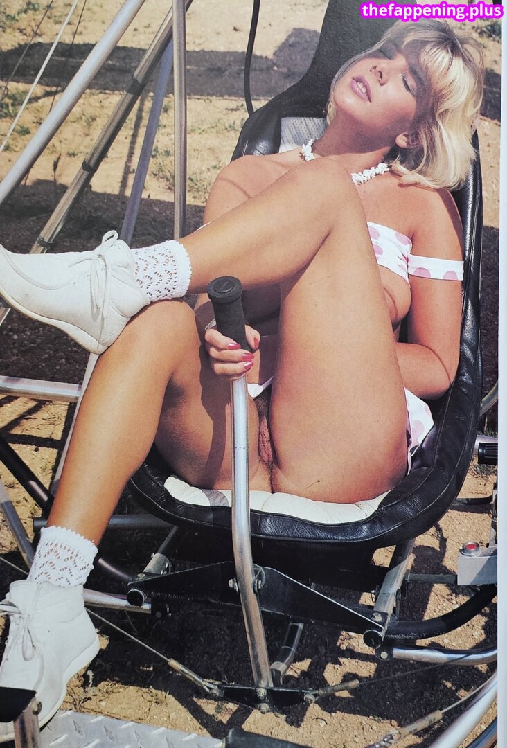 1980'S & Early 90'S Page 3 Girls / GlamourTeaJames / https: / mariawhittaker Photo OnlyFans Nu #507
