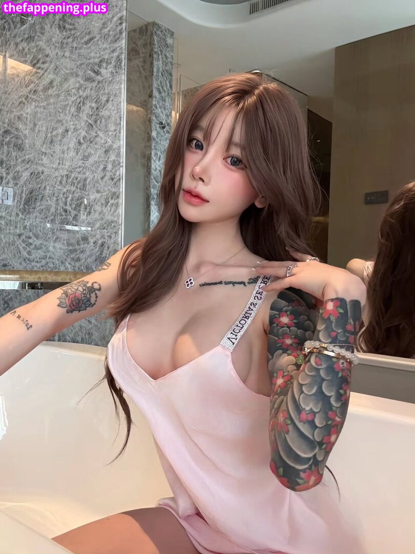 2.h.e.1.1 / 하은하 2.h.e.1 Naken OnlyFans Foto #19
