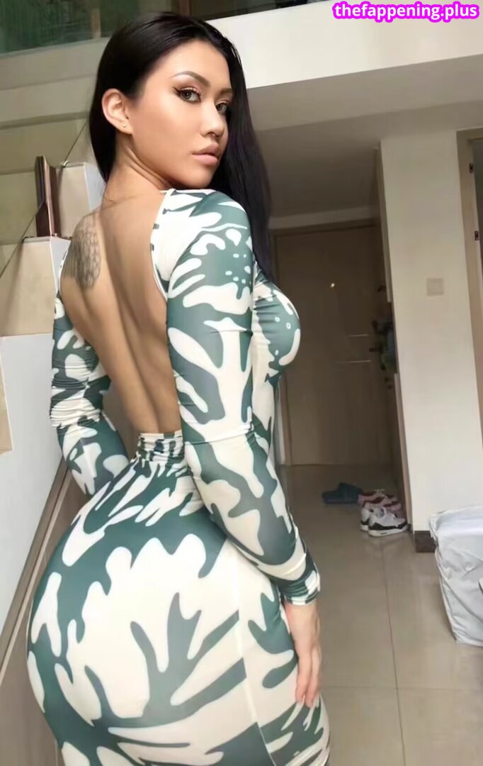 2002atinn3n / 302100lin / alinn / 艾琳 Naken OnlyFans Foto #8