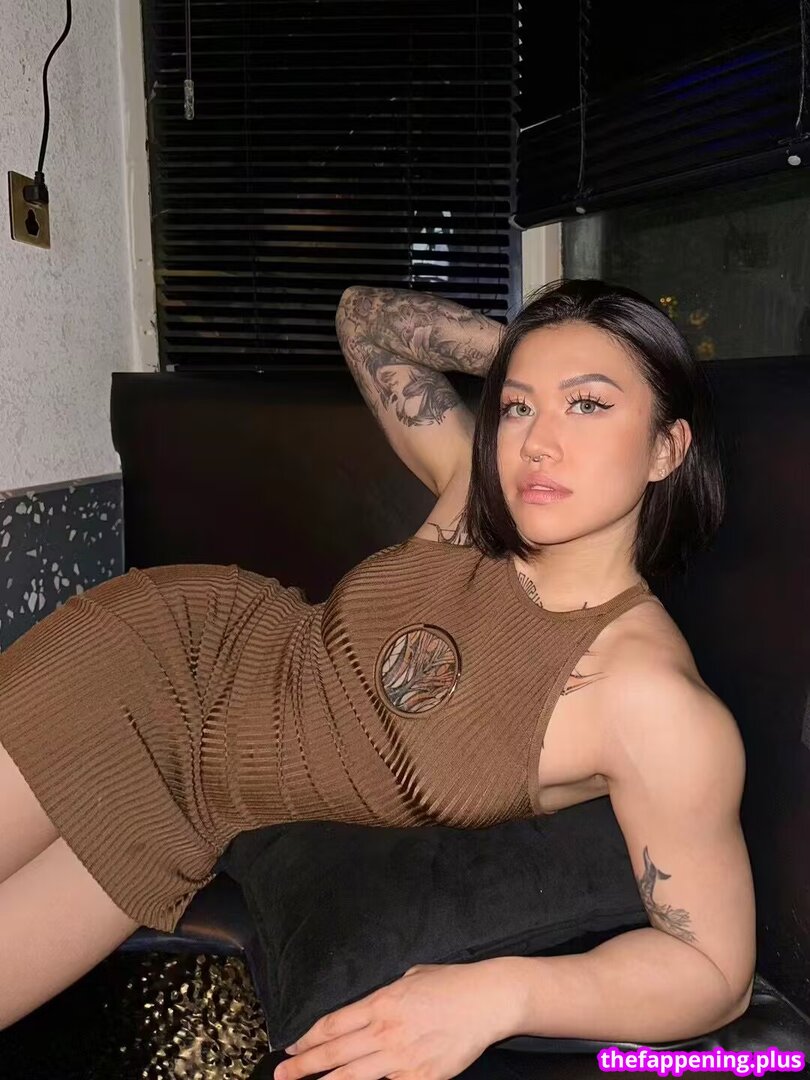 2002atinn3n / 302100lin / alinn / 艾琳 Nahá OnlyFans fotografie #21