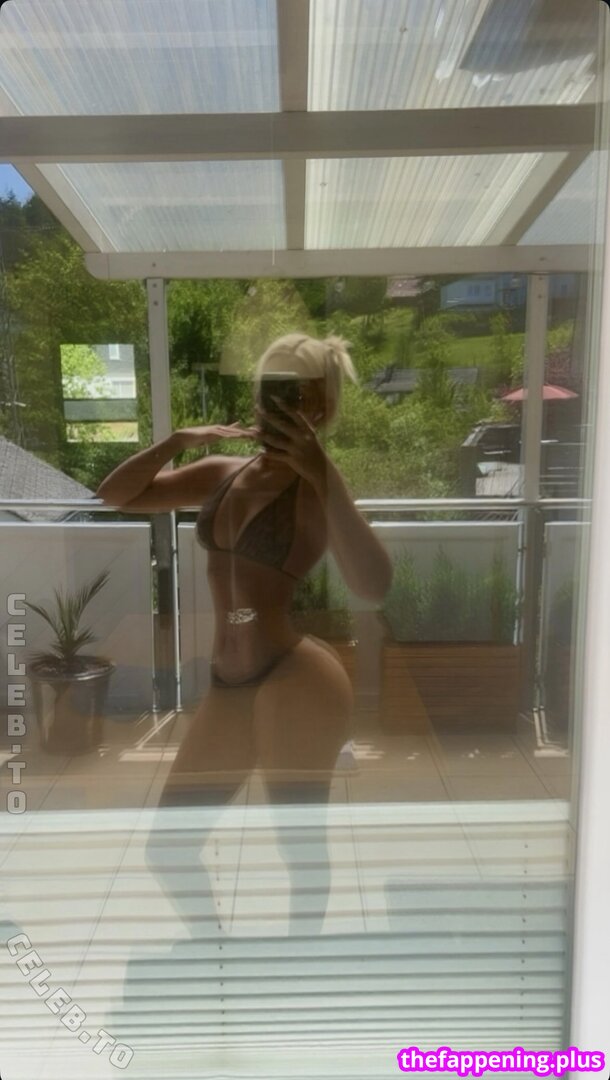 44.hanaa / 44.hanaaa 누드 OnlyFans 사진 #22