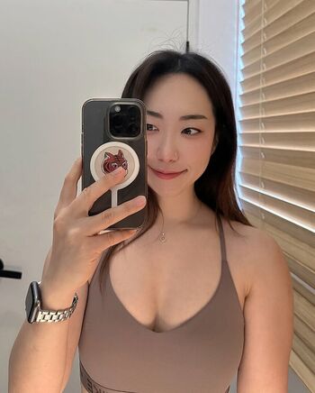611hyej