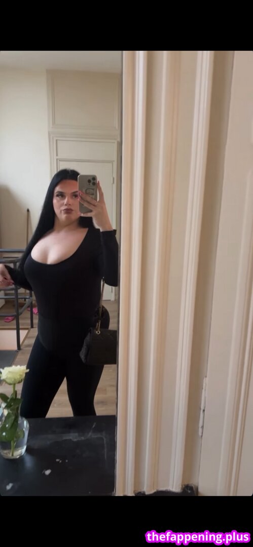 699.sharonn / sharon.699 Nacktes OnlyFans Foto #1