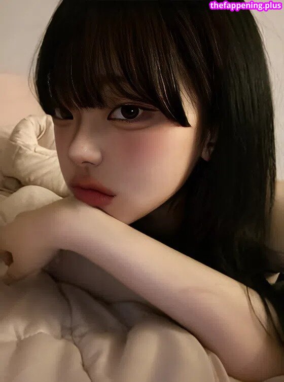 825io Naken OnlyFans Foto #63