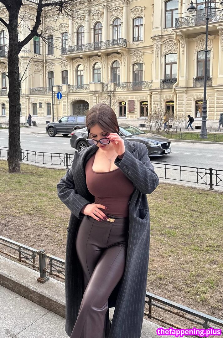 82evgesha / https: / rrpelel Naken OnlyFans Foto #3