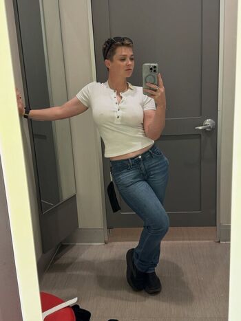 Leaked A waltzz private photo viral onlyfans