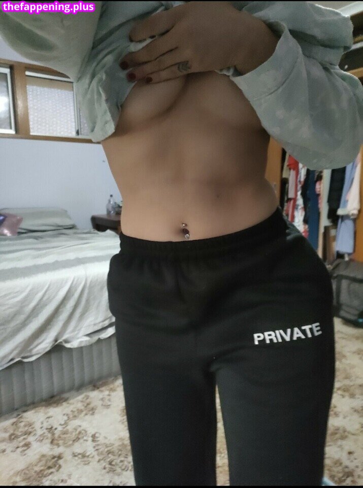 aa990 / https: / ik.aa990 Foto OnlyFans Nua #4