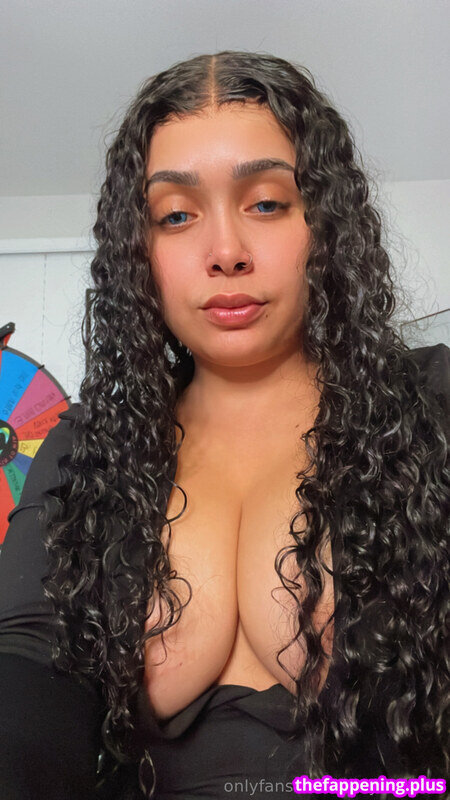 Aaliyah Hadid / aaliyahhadid / aaliyahhadidxo / itsaaliyahhadid Meztelen OnlyFans Fotó #284