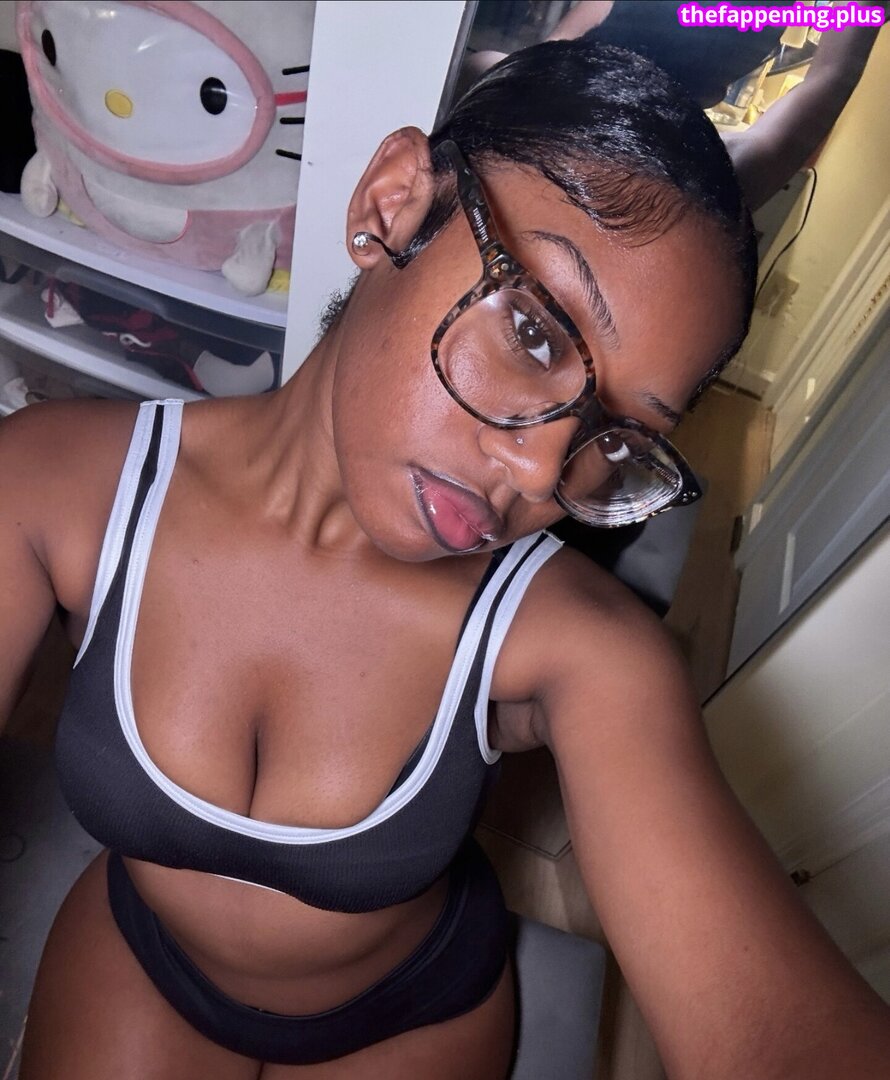 Aaliyah Monet / aaliyahhmonettt / aaliyahmonet_ / https: 裸照OnlyFans照片 #1
