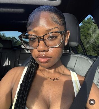 Leaked Aaliyah monet private photo viral onlyfans