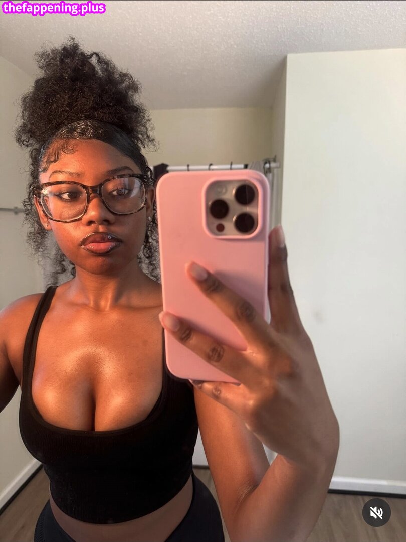 Aaliyah Monet / aaliyahhmonettt / aaliyahmonet_ / https: 누드 OnlyFans 사진 #5