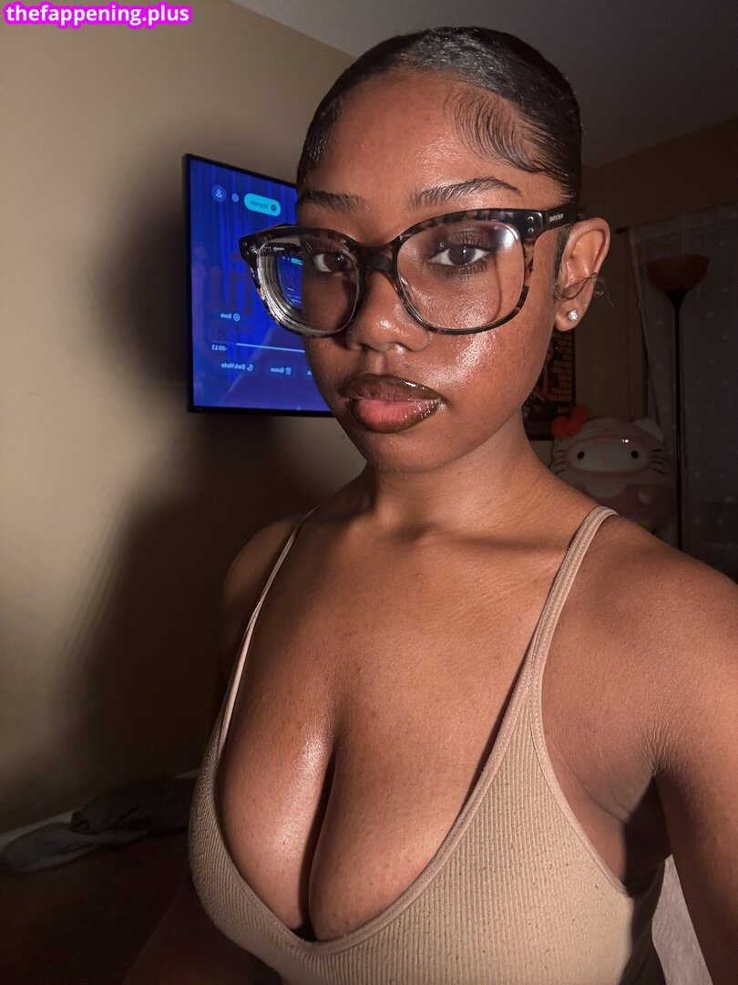 Aaliyah Monet / aaliyahhmonettt / aaliyahmonet_ / https: Çıplak OnlyFans Fotoğrafı #6