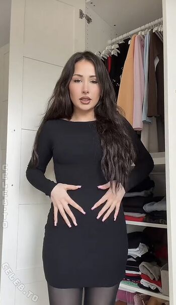 Leaked Aanyskh private photo viral onlyfans