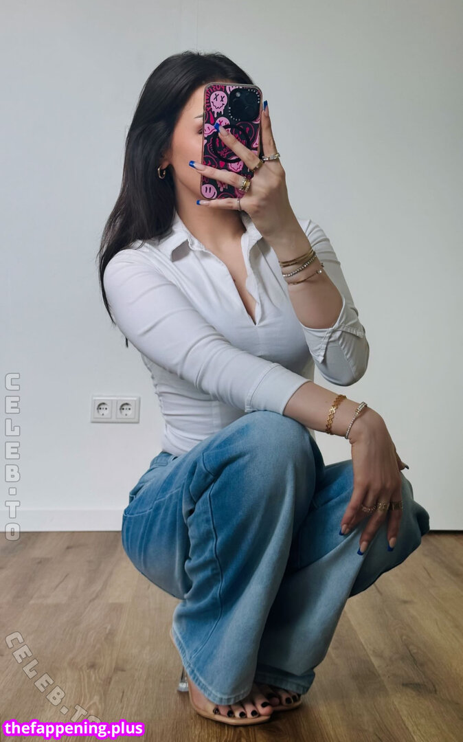 Aanys / aanyskh Nahá OnlyFans fotografie #19
