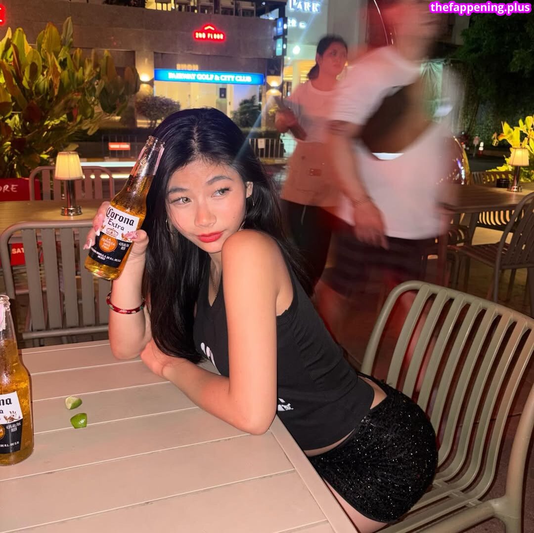 Saipetch B. / aaomhelloo Φωτογραφία Γυμνών OnlyFans #187