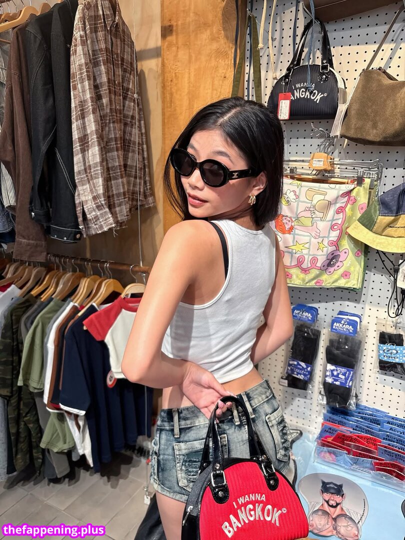 Saipetch B. / aaomhelloo Meztelen OnlyFans Fotó #213