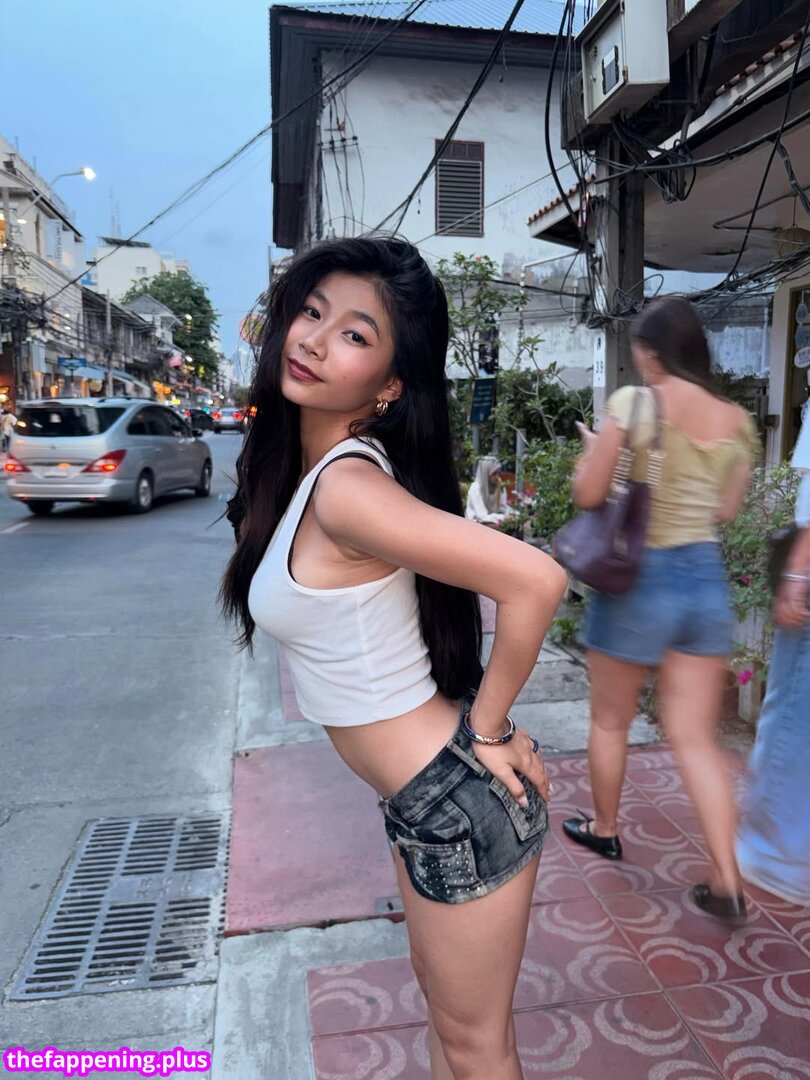 Saipetch B. / aaomhelloo Çıplak OnlyFans Fotoğrafı #224
