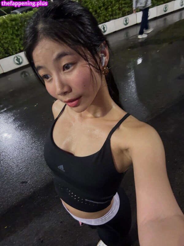 Saipetch B. / aaomhelloo Foto OnlyFans Nua #261