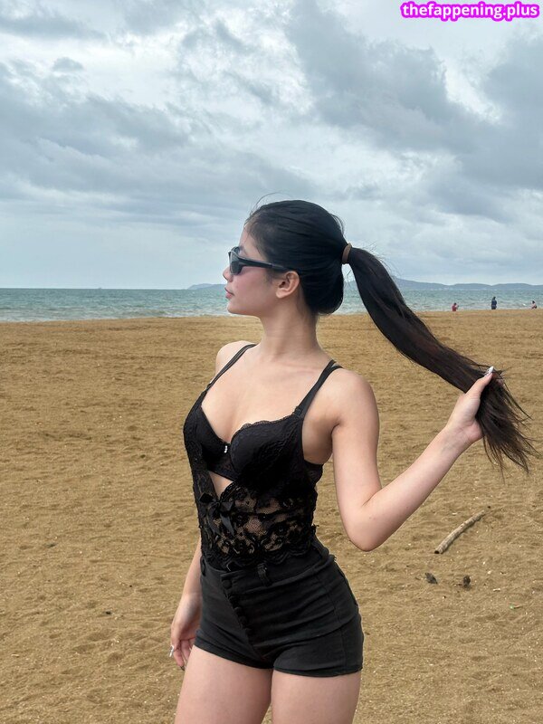 Saipetch B. / aaomhelloo Çıplak OnlyFans Fotoğrafı #348