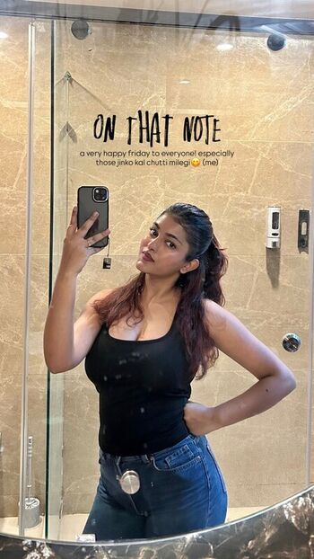 Leaked Aashiyayaya private photo viral onlyfans