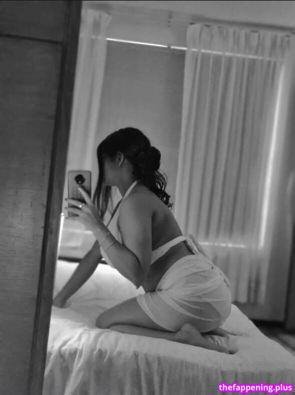 Aastha Singh / aasthaaax / voidedfiction Фото обнажённых OnlyFans #8