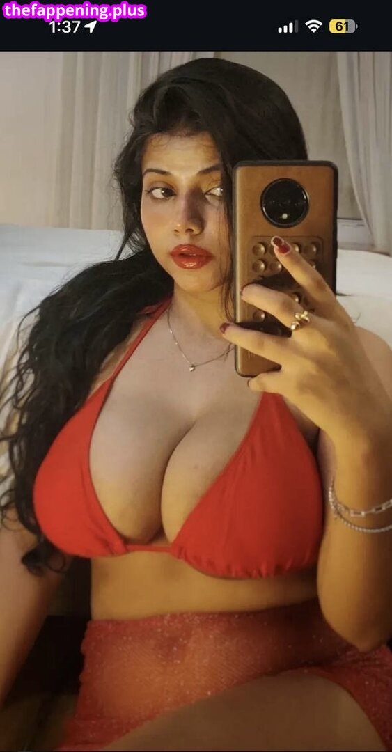 Aastha Singh / aasthaaax / voidedfiction / yaar.aasthaa Фото оголеного OnlyFans #18