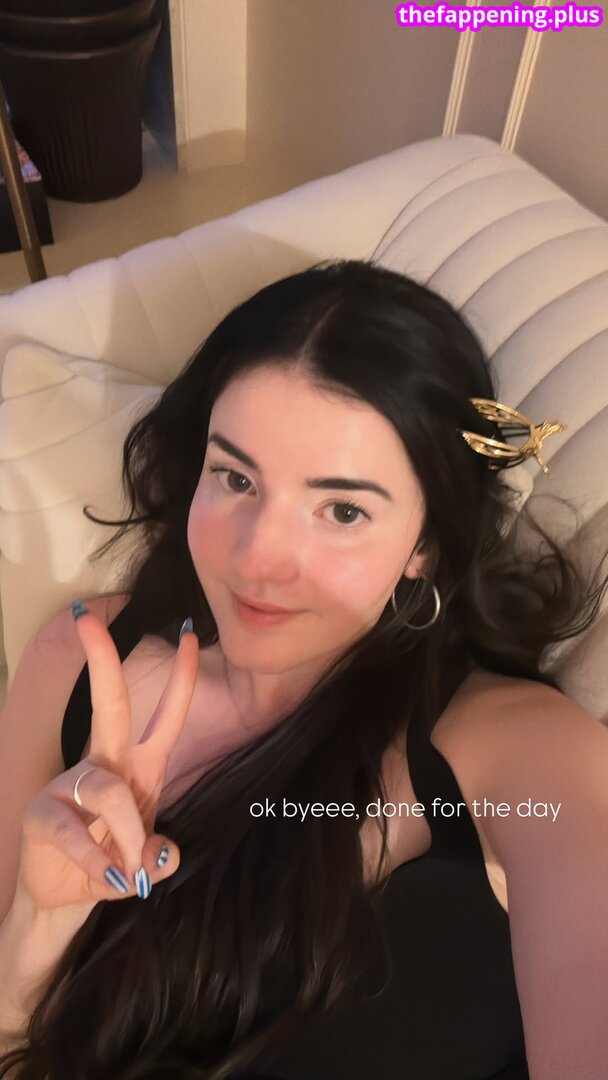 aasthashah97 / https: Naken OnlyFans Foto #6