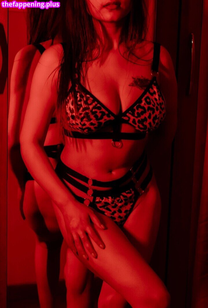 Aayu Choudhary / aayuu_choudhary_ Фото оголеного OnlyFans #18