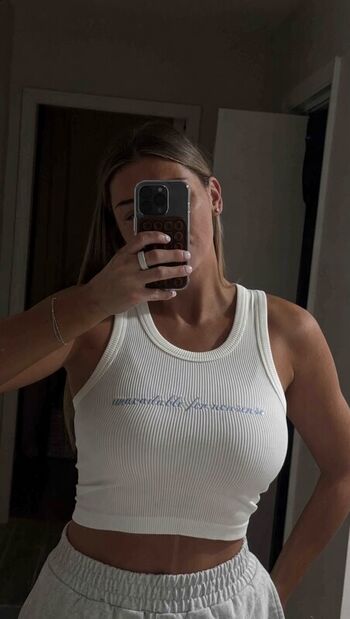 Leaked Abbey wilson private photo viral onlyfans