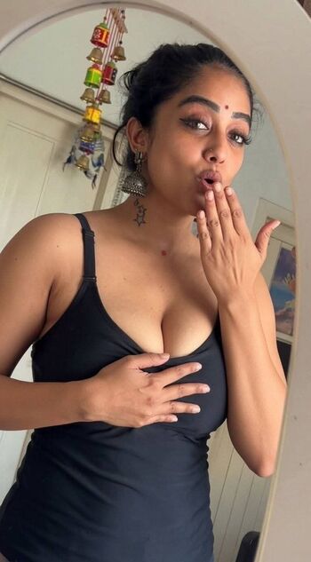 Leaked Abhirami venkatachalam private photo viral onlyfans