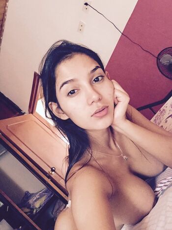 Leaked Abie smith private photo viral onlyfans