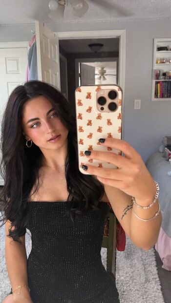 Leaked Abigail rathbone private photo viral onlyfans