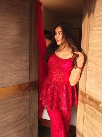 Adah Sharma