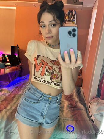 Leaked Addielove private photo viral onlyfans