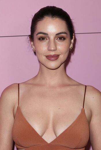 Adelaide Kane