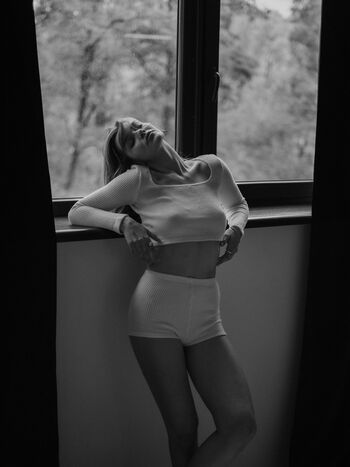 Leaked Adelinafien private photo viral onlyfans