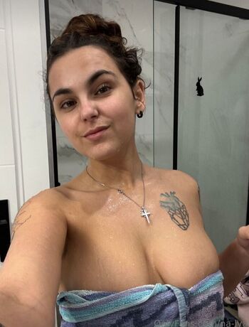 Leaked Adelinecht private photo viral onlyfans