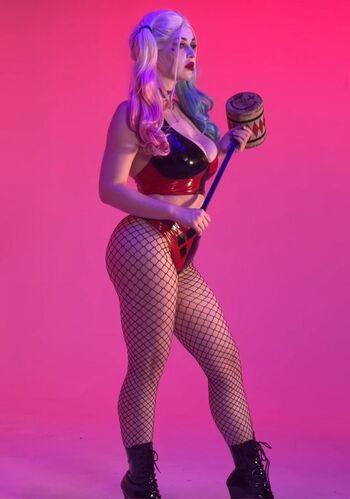adiacosplay