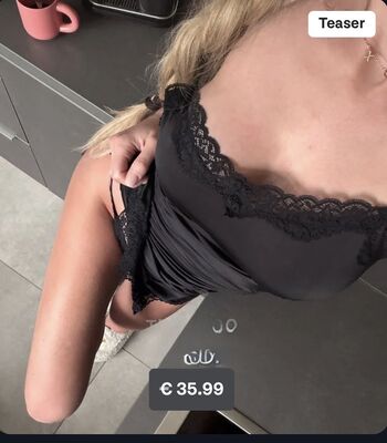 Adixia