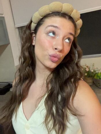 Adriana Campos Salazar