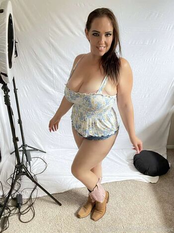 Leaked Adriana faye private photo viral onlyfans